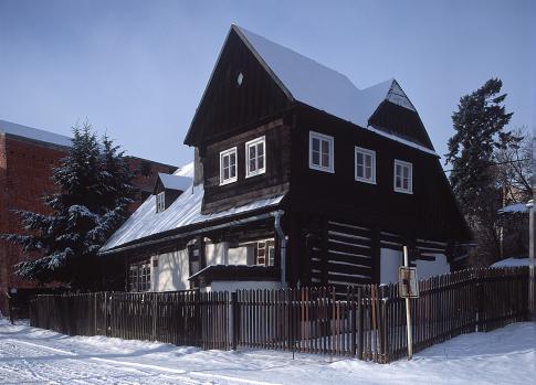 House with Seven Gables