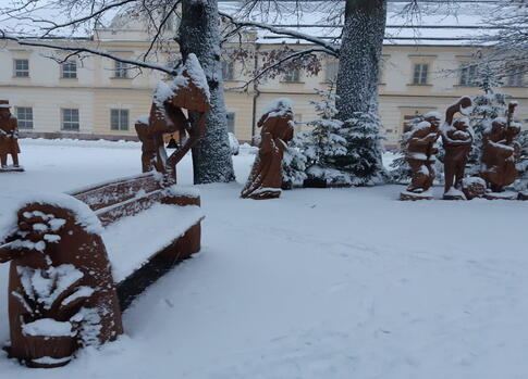 Wooden nativity scene in the palace park