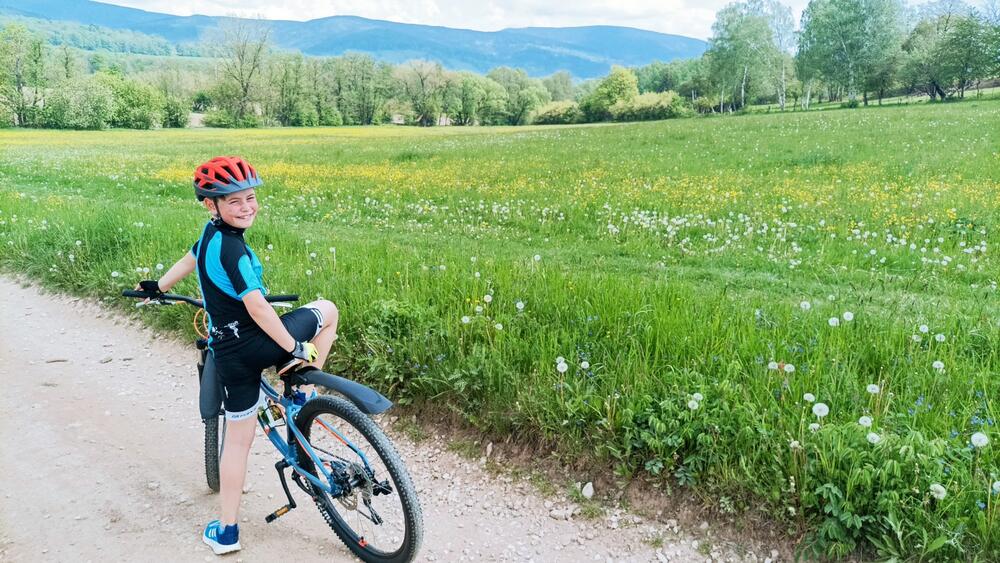 Mit dem Fahrrad in den Ausläufern des Gebirges