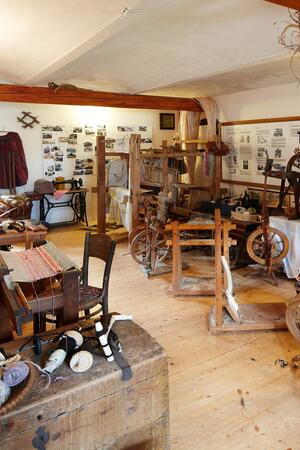 ‘Pod jasanem’ Museum of Weaving