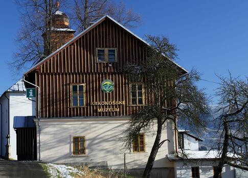 Gedenkstätte der vergessenen Patrioten Paseky nad Jizerou