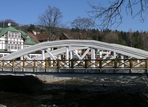 White bridge in Špindlerův Mlýn