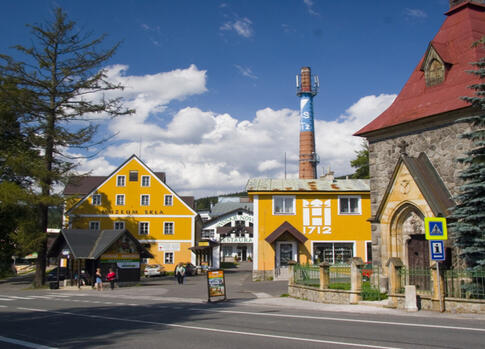 Glashütte und Kleinbrauerei Novosad & Sohn