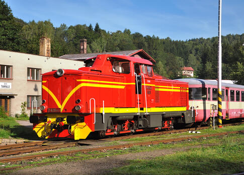 Zahnradbahn Tanvald - Kořenov - Harrachov