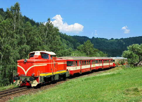 Zahnradbahn Tanvald - Kořenov - Harrachov