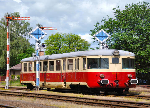 Zahnradbahn Tanvald - Kořenov - Harrachov