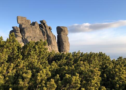 Poledni kamen Rock Formation