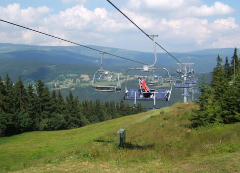 Chairlift to Zaly