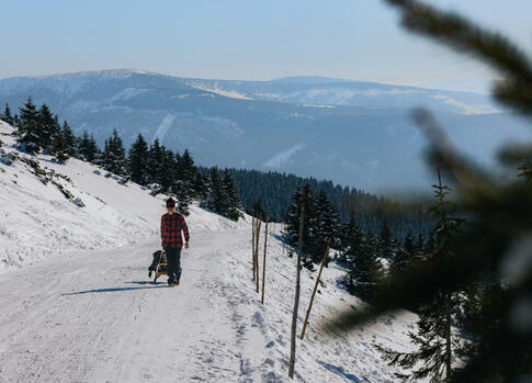 Pomnik Mohyla Hanče a Vrbaty