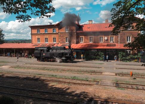 Železniční stanice Martinice v Krkonoších