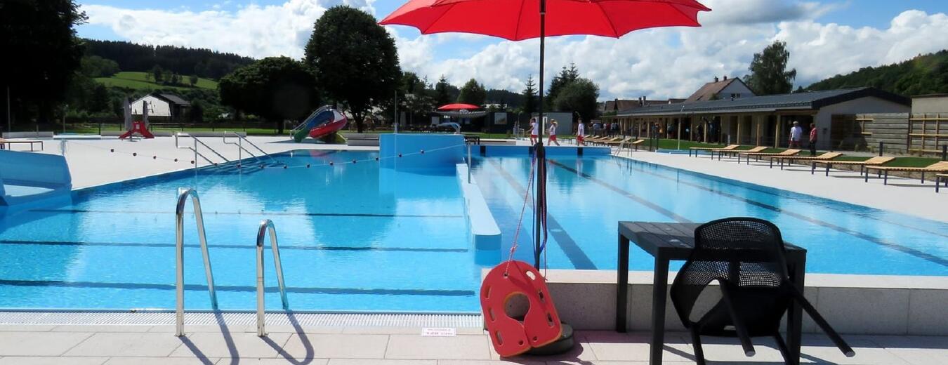 Swimming Pool in Hostinne