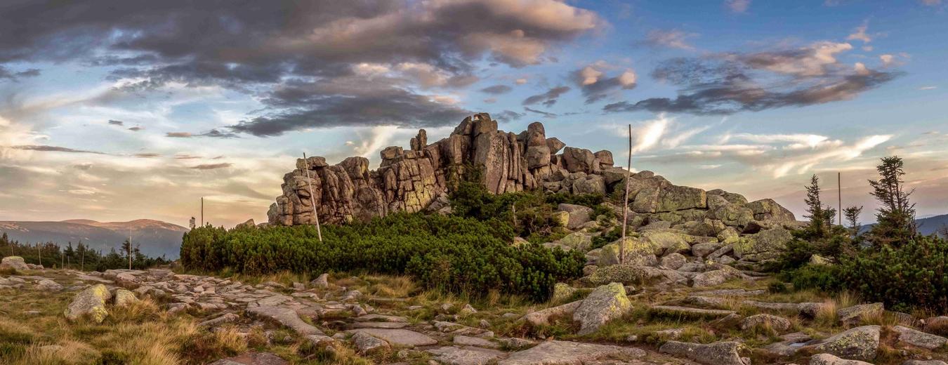 Muzske kameny Rock Formation