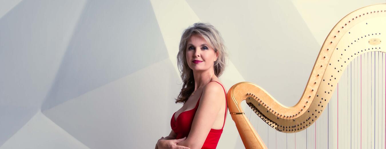 Martina Kociánová - mezzosoprán, Kateřina Englichová - harfa