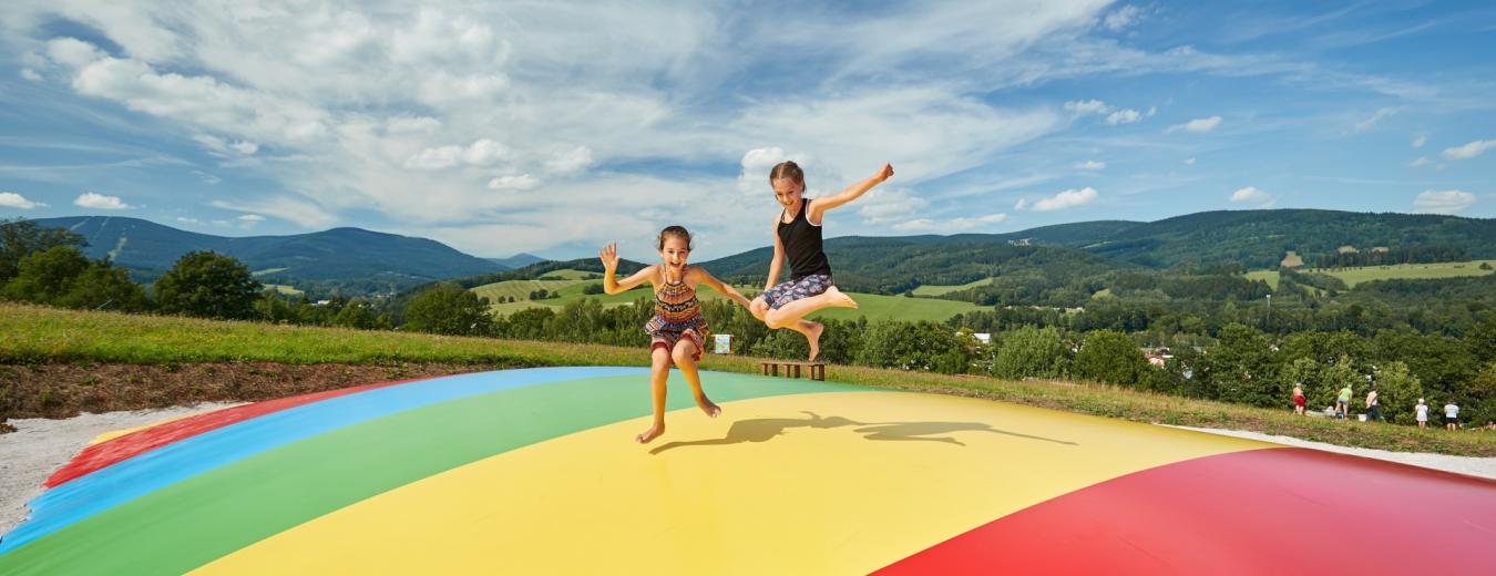 Vzduchové trampolíny v Baldově světě Mladé Buky