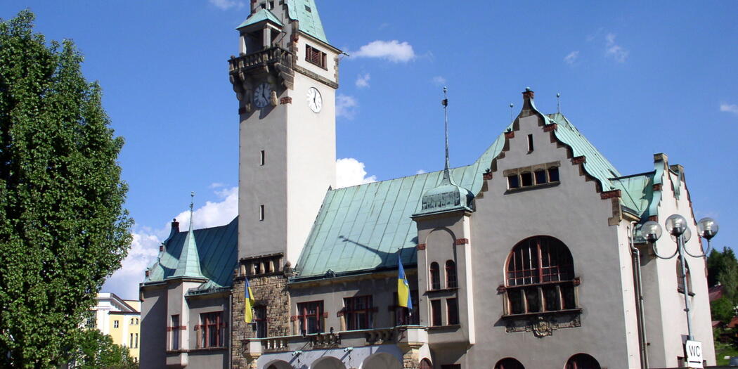 Ratusz w Rokytnicy nad Izerą