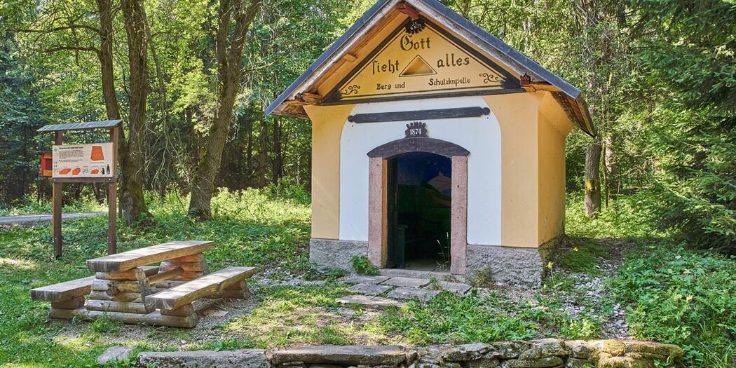 Sklenářovická ochranná kaple