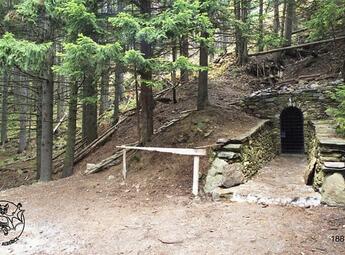 Vstup do Dolu Kovárna