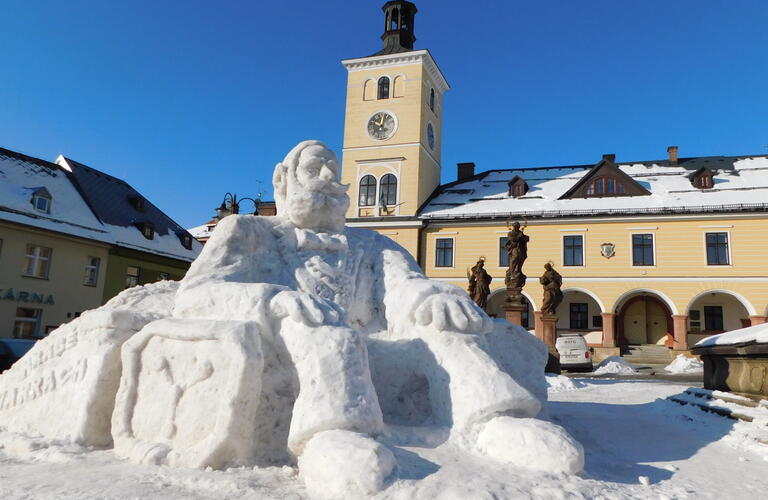 Sněhová socha hraběte Harracha
