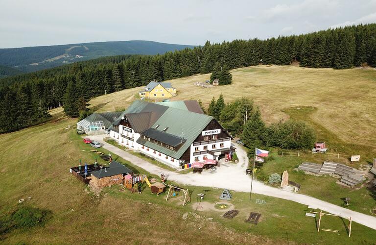 Vyhrajte ubytovací poukaz na Horskou chatu Portášky! 