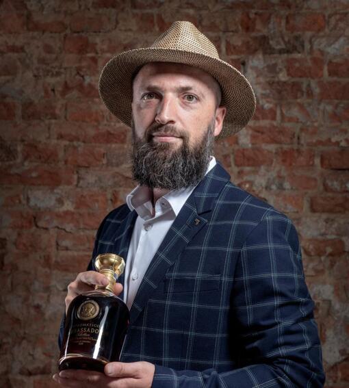 Barhosting Sky Club 18: LUKÁŠ HANZL