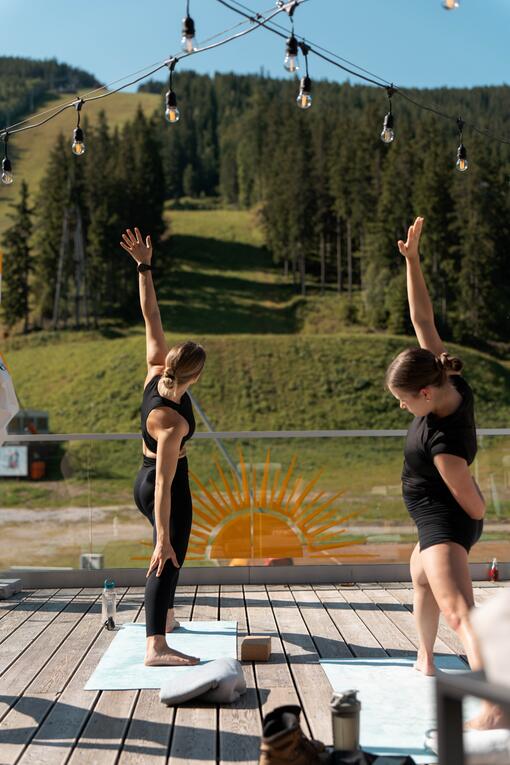 Jóga ve Špindlerově Mlýně