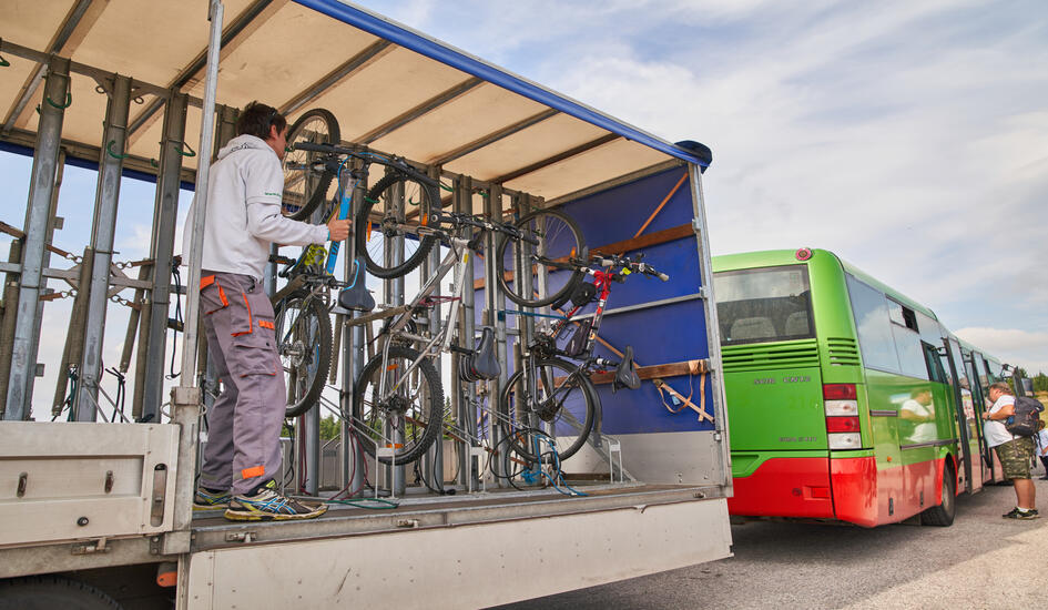 Krkonošské cyklobusy