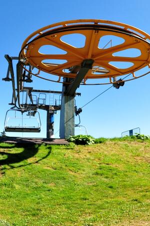 Chair Lift to Hnedy Hill