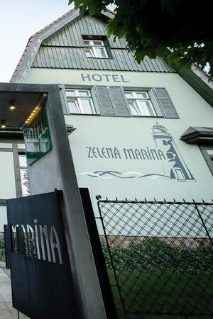 Garni Hotel Zelená Marína****