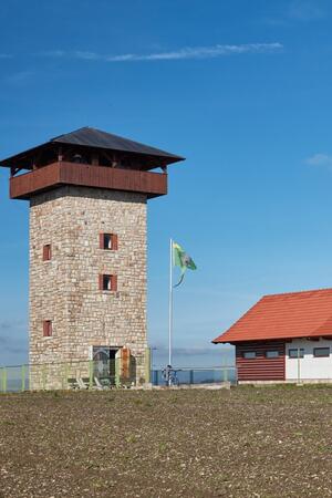 U Borovice lookout tower and Typewriter Museum