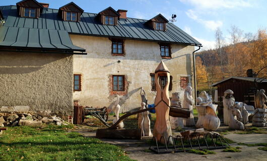 Muzeum a galerie Starý kravín