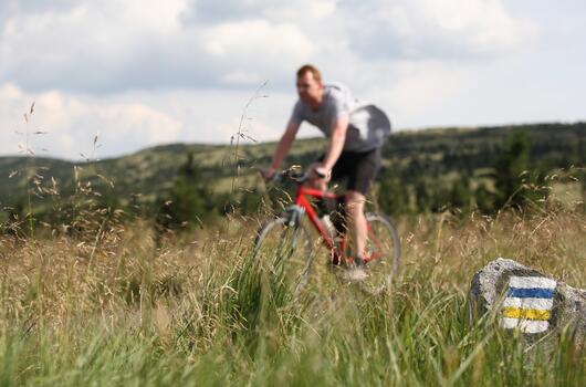 Z Horních Míseček k prameni Labe a do Vrchlabí